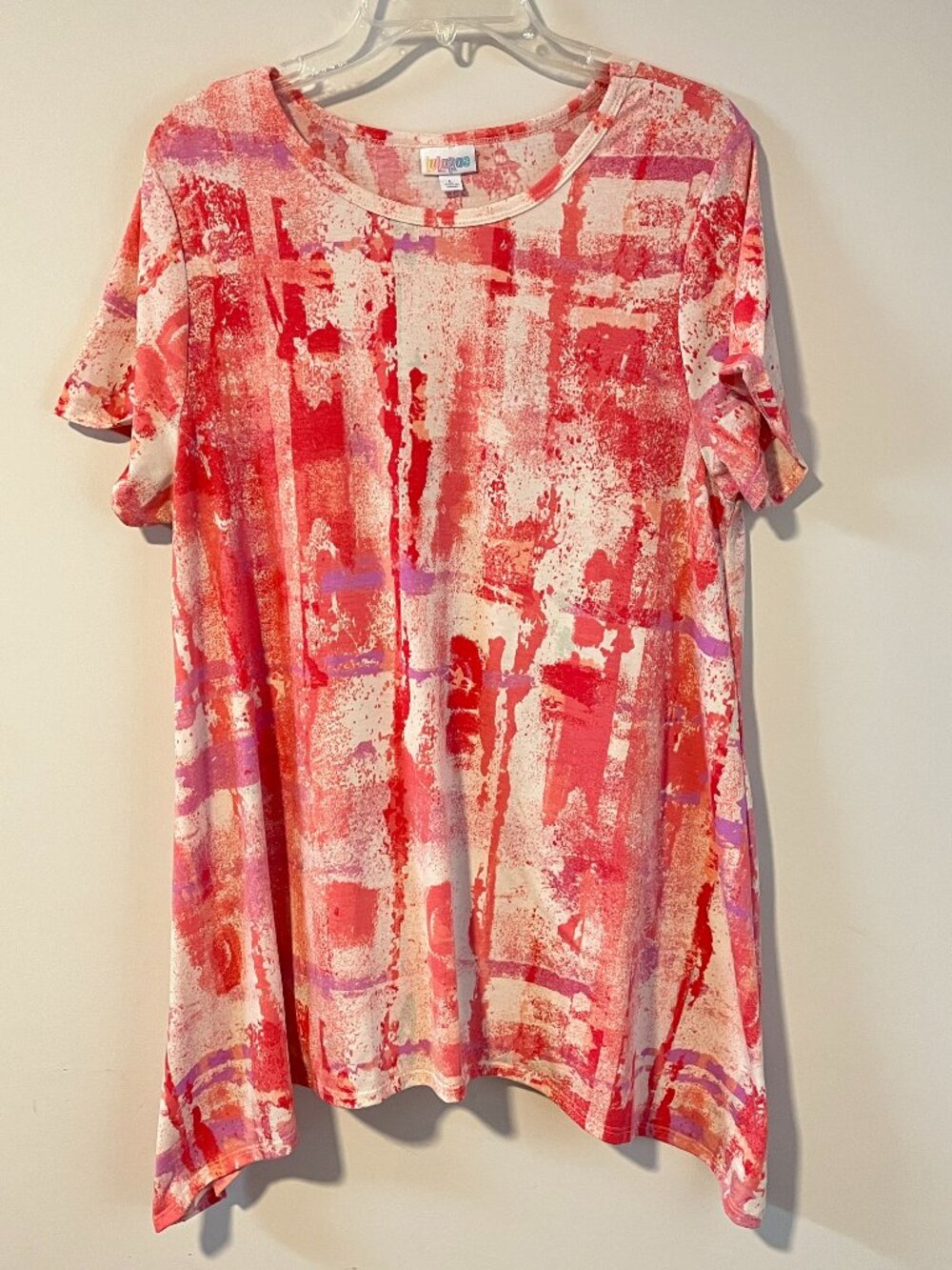 LuLaRoe Pink Tunic Sharkbite Hemline